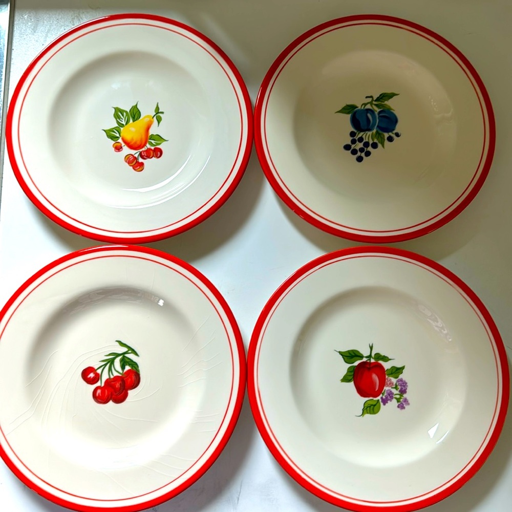 Vintage Set of 4 Red Stripe Plates Mixed Fruit Cherries Apples Blueberries Pear